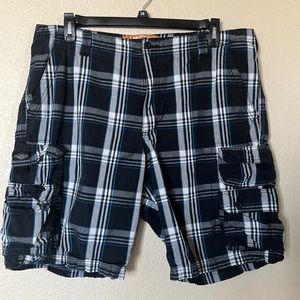 Lee Dungarees Cargo shorts sz 40